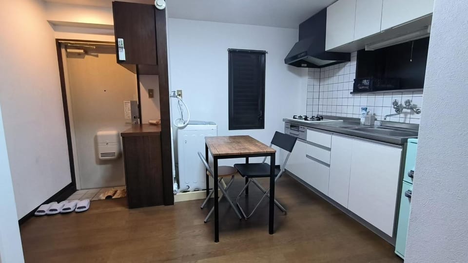 Shinjuku 2bed rooms sunny apart ment#2室1厅阳光公寓#高速无限制网路2X2 Apartment in Shinjuku