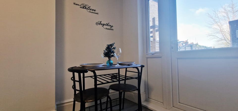 Modern Flat Short Walk from Oxford City Centre Apartment in Oxford