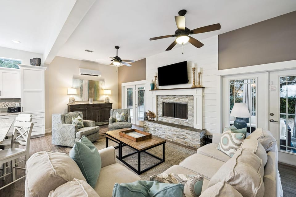 TV and multimedia, Living room