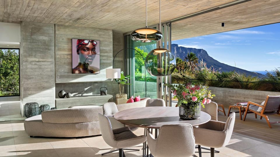Amanzi - State-of-the-art luxury apartment Apartment in Camps Bay