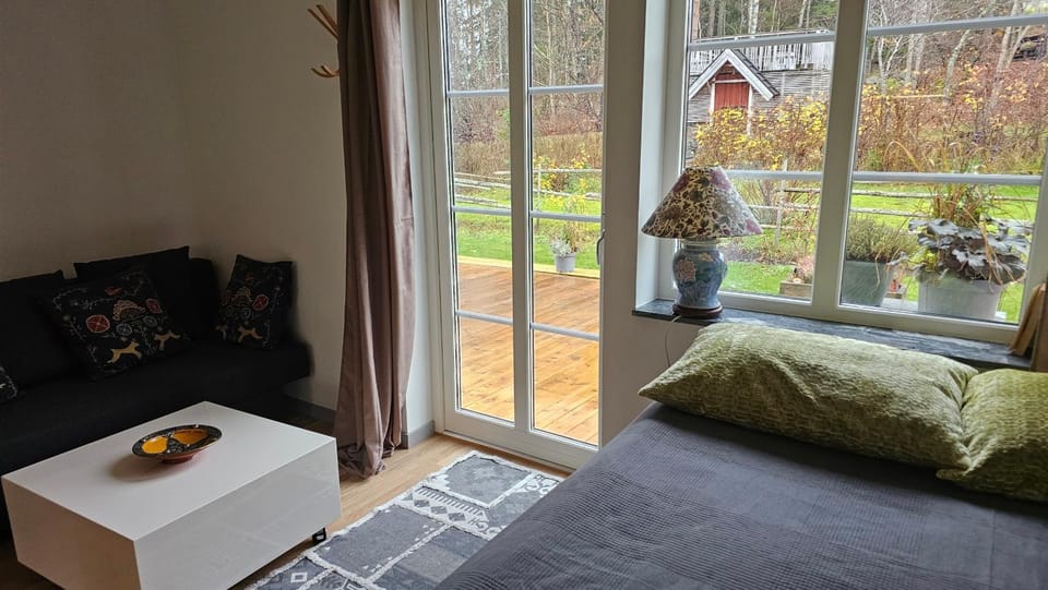Living room, Bedroom