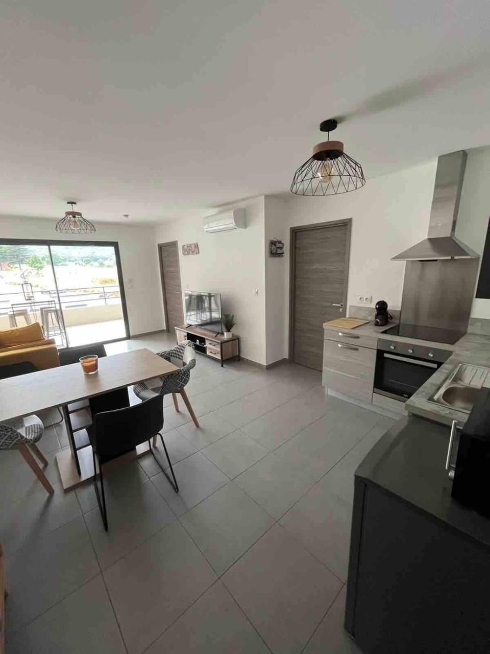 bel appartement vue montagne proche bastia Apartment in Corsica