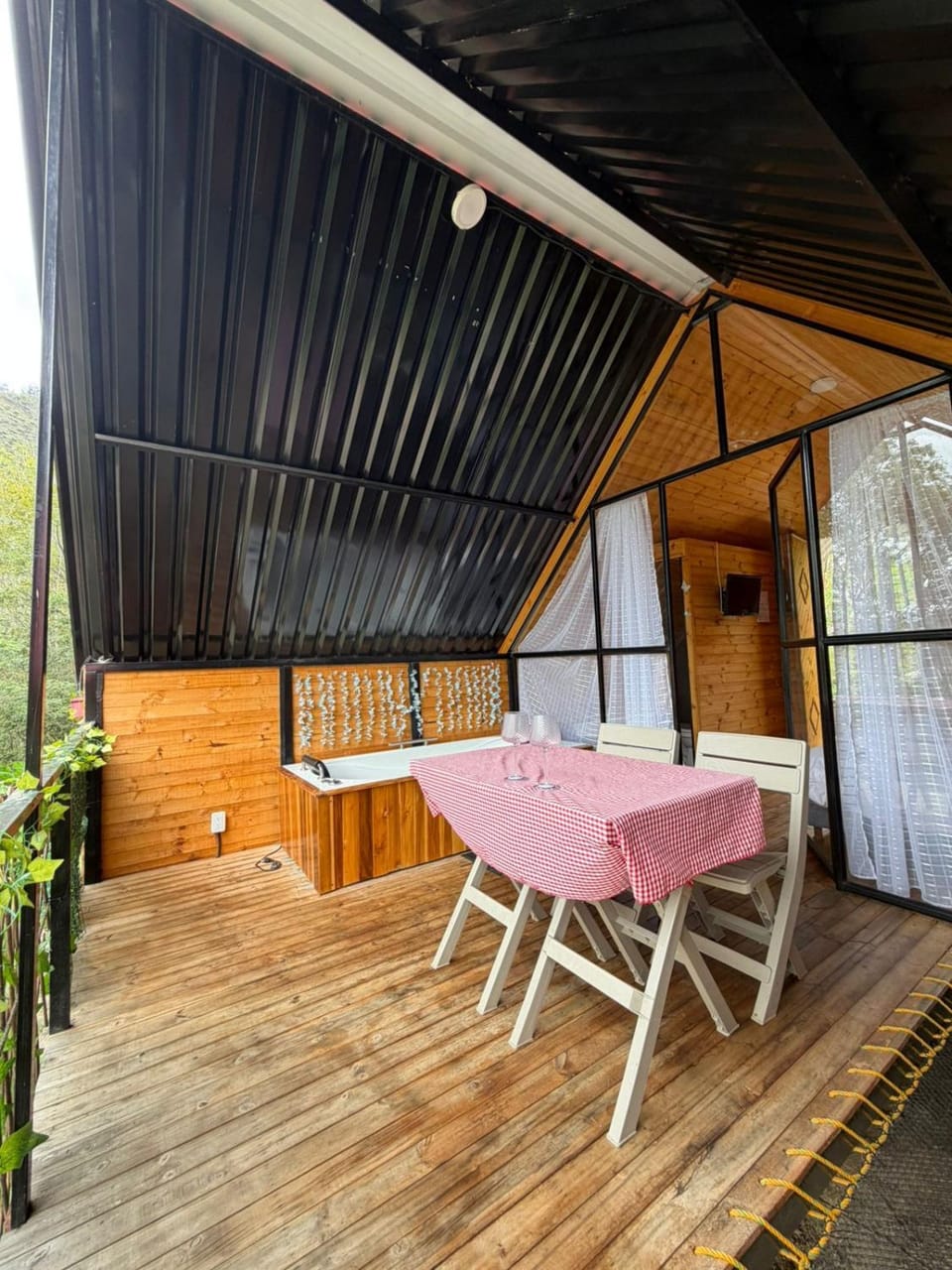 Ecocabañas ByB Cabaña de lujo con jacuzzi y vista a la montaña Campground/ 
RV Resort in Cundinamarca, Colombia