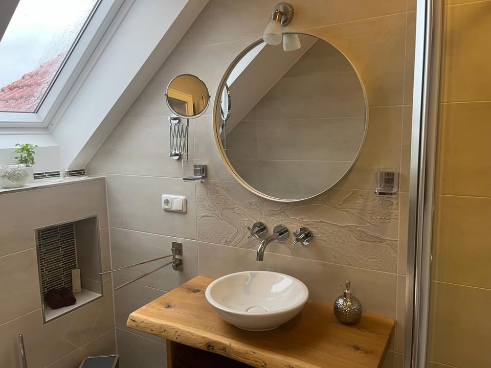 Gasthaus Hecker Hof Bed and Breakfast in Thuringia, Germany