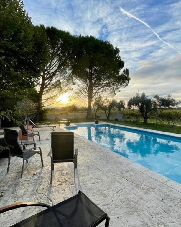 Natural landscape, Swimming pool, Sunrise