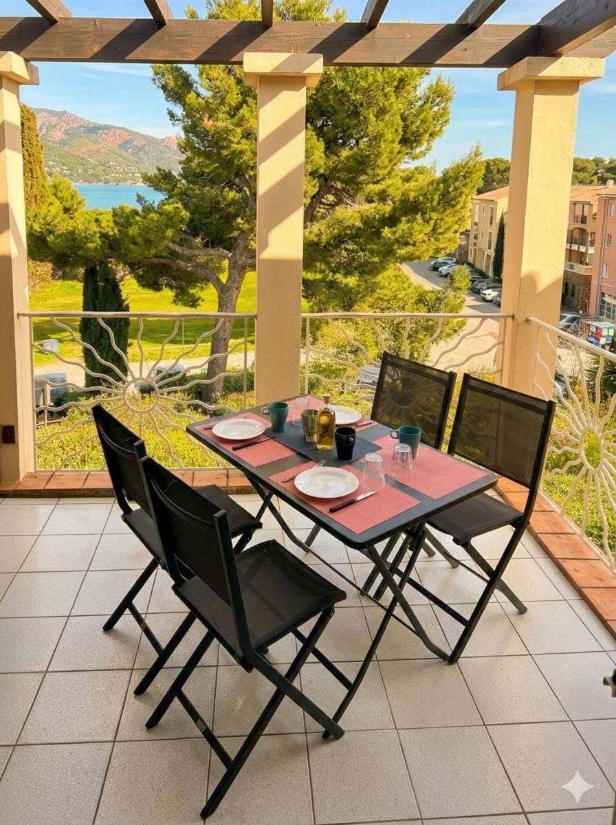 Patio, Balcony/Terrace