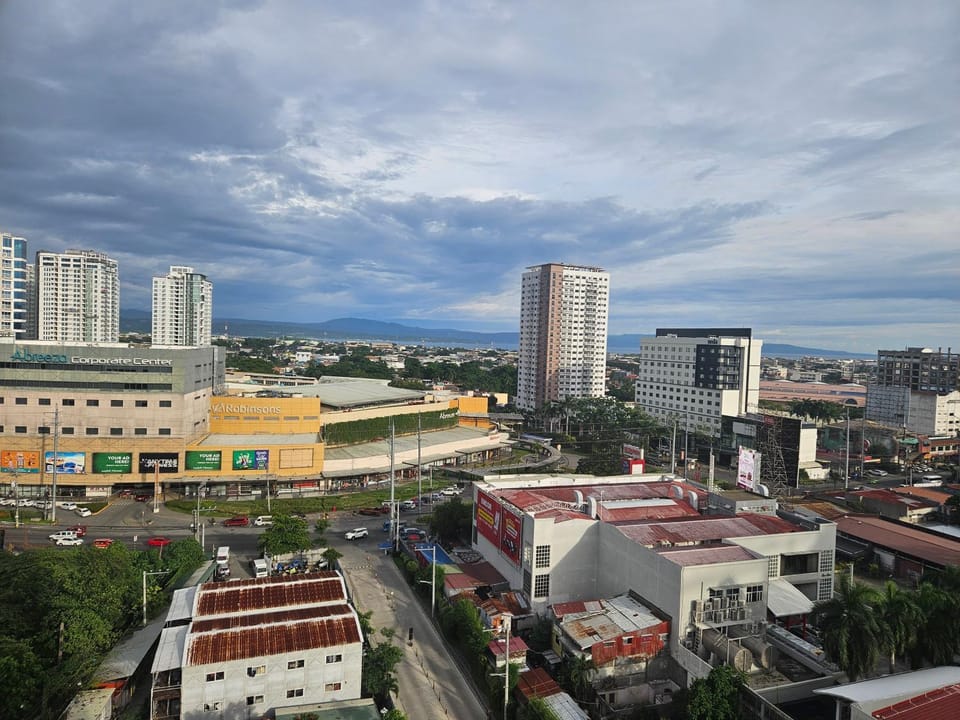 Avida abreeza condo Apartment in Davao City