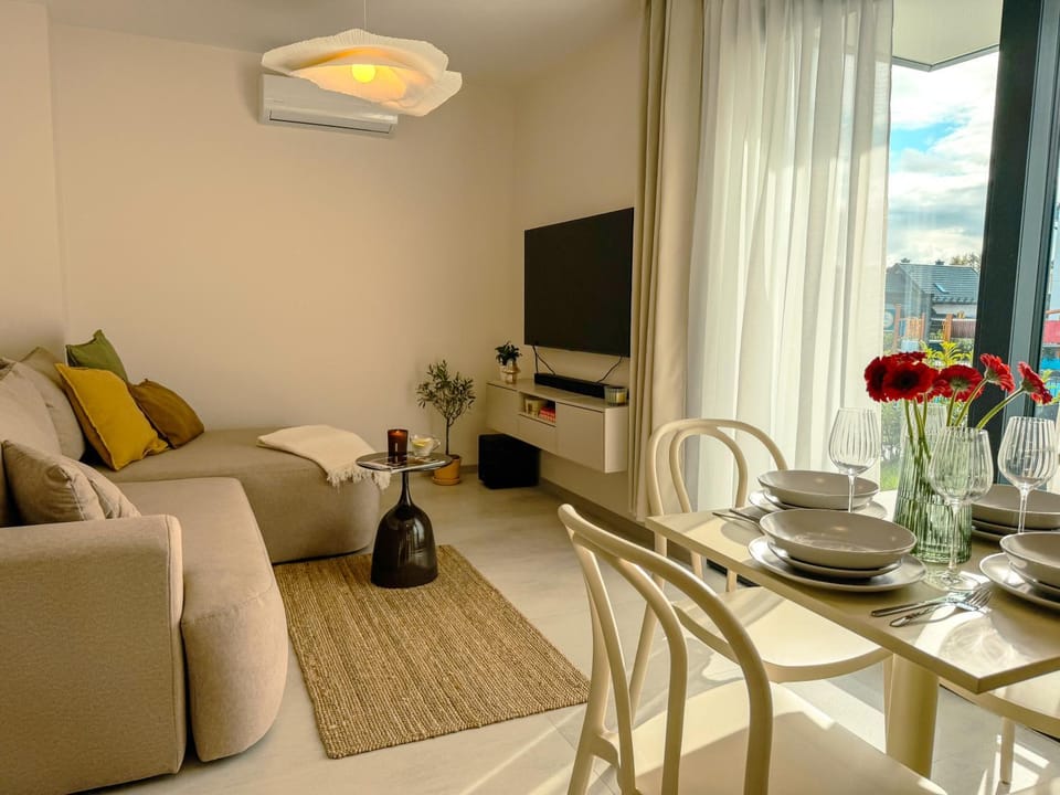 Borowikova Bałtycka Oaza Basen Sauna Jacuzzi Apartment in Pomeranian Voivodeship