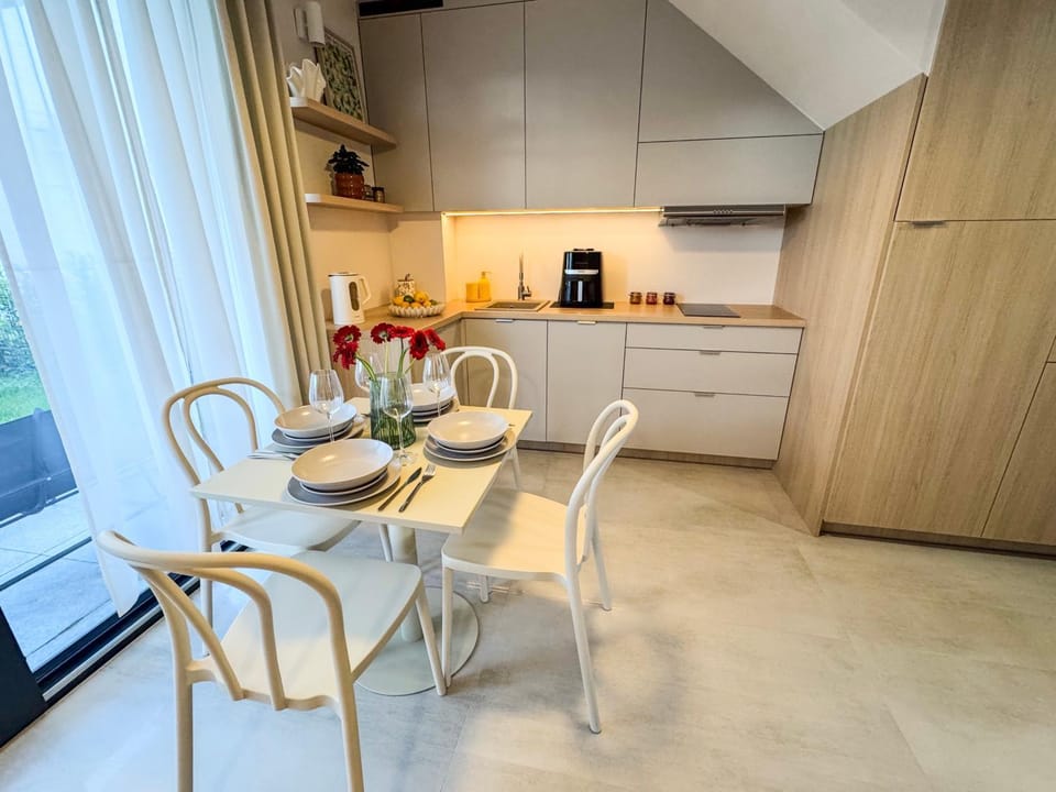Borowikova Bałtycka Oaza Basen Sauna Jacuzzi Apartment in Pomeranian Voivodeship