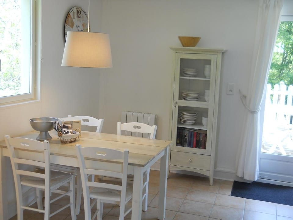 Maison van Stijn, Gite du Bois I & Gite du Bois II House in Auvergne-Rhône-Alpes