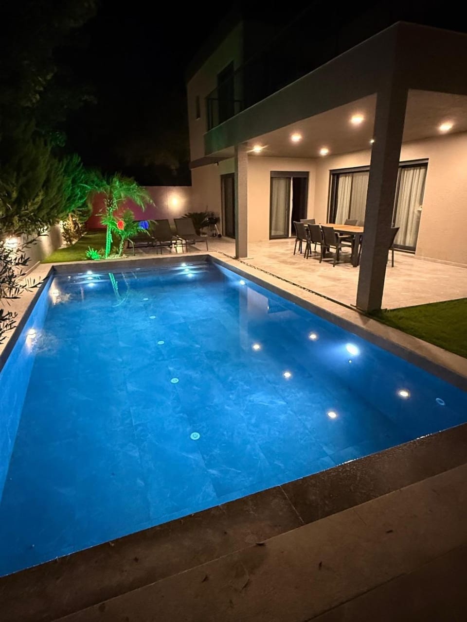 Pool view, Swimming pool, Swimming pool