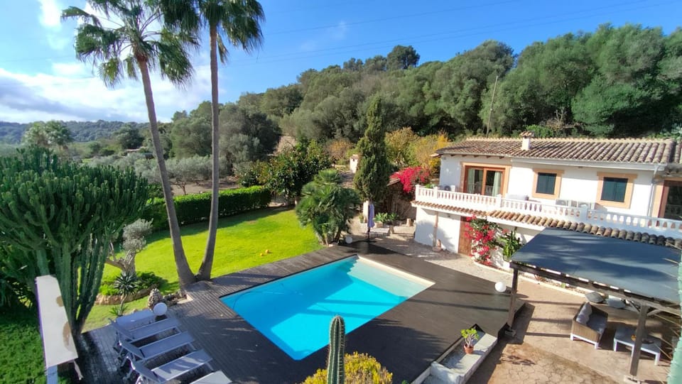 Off site, Bird's eye view, Swimming pool