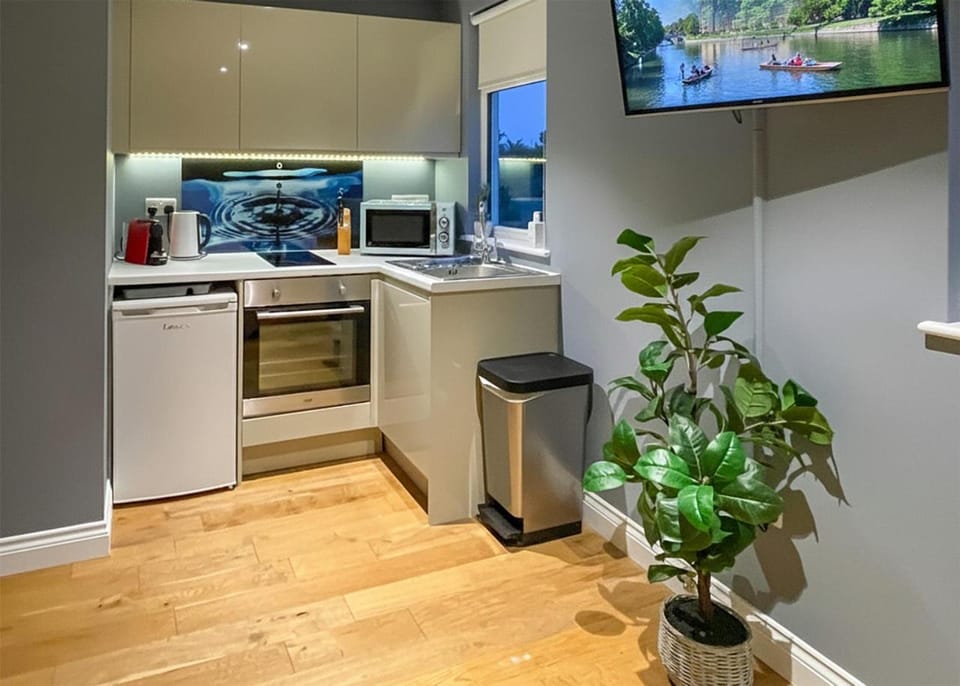 Stylish and self contained city loft apartment Apartment in Cambridge