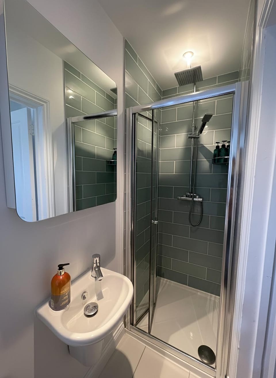 Stylish and self contained city loft apartment Apartment in Cambridge