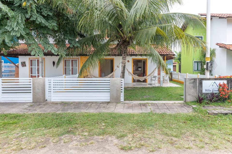 House 4Bedrooms-Petfriendly-Pool Cond-011M Apartment in State of Pernambuco, Brazil