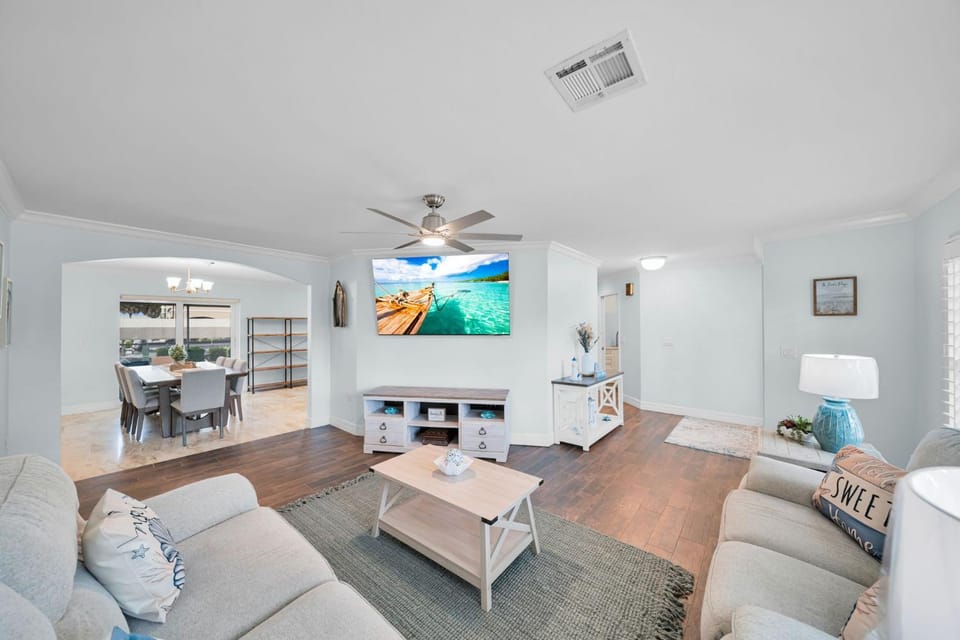 TV and multimedia, Living room