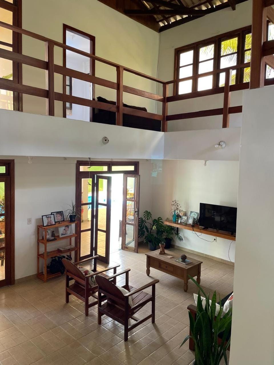 Communal lounge/ TV room