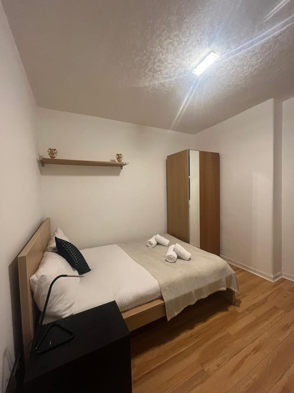 Bed, Bedroom, wardrobe