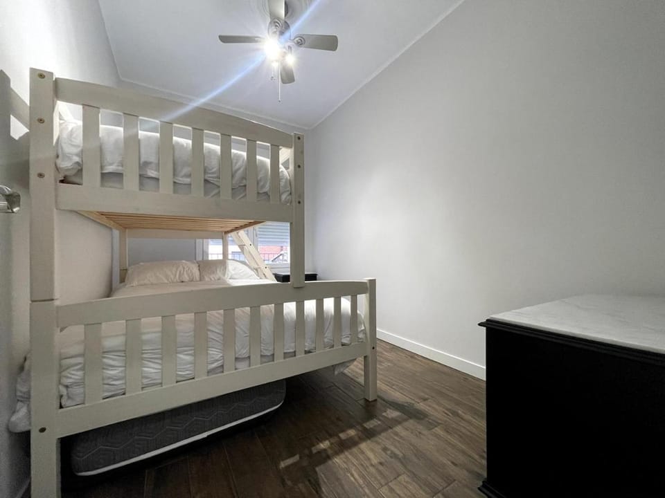 bunk bed