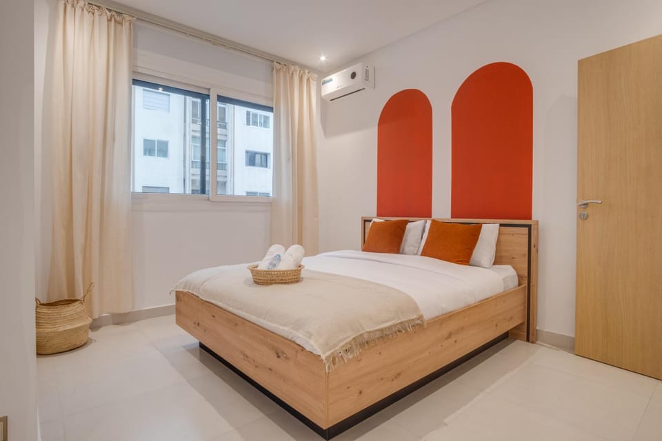 Bed, Photo of the whole room, Bedroom, towels, air conditioner