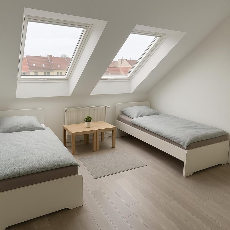 Bed, Photo of the whole room, Bedroom
