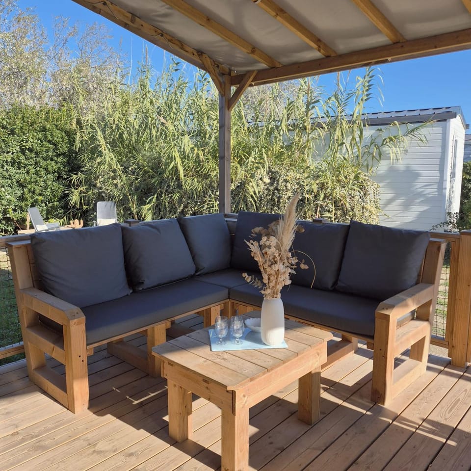 Patio, Balcony/Terrace, Living room