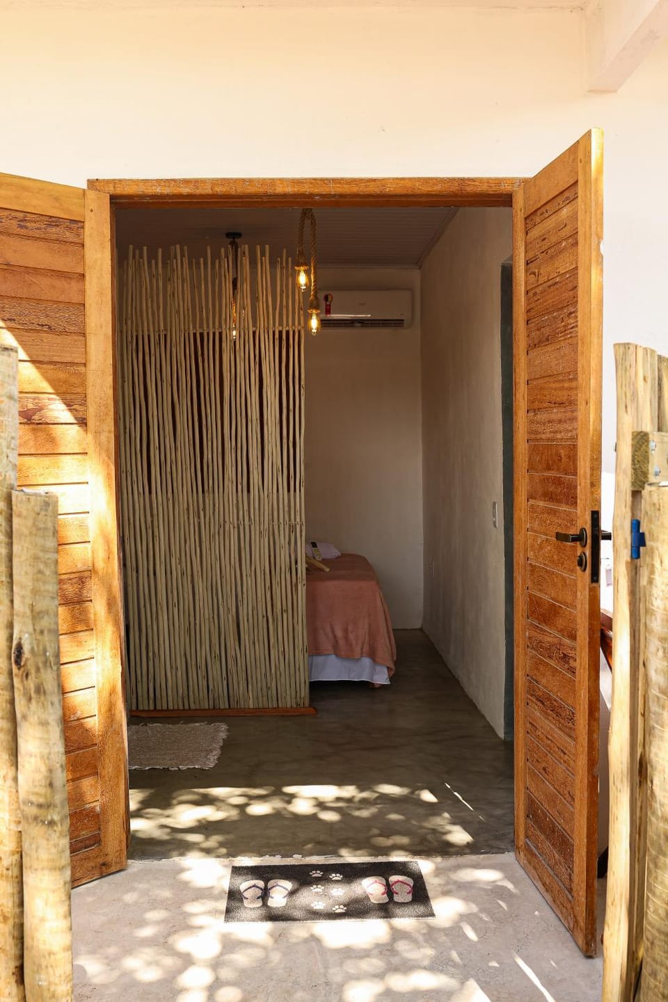 Loft em Caraíva novo para 2 pessoas 150m da praia Apartment in State of Bahia