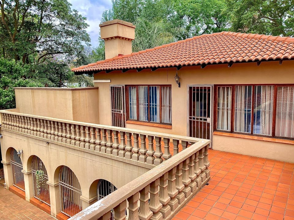 Property building, Balcony/Terrace