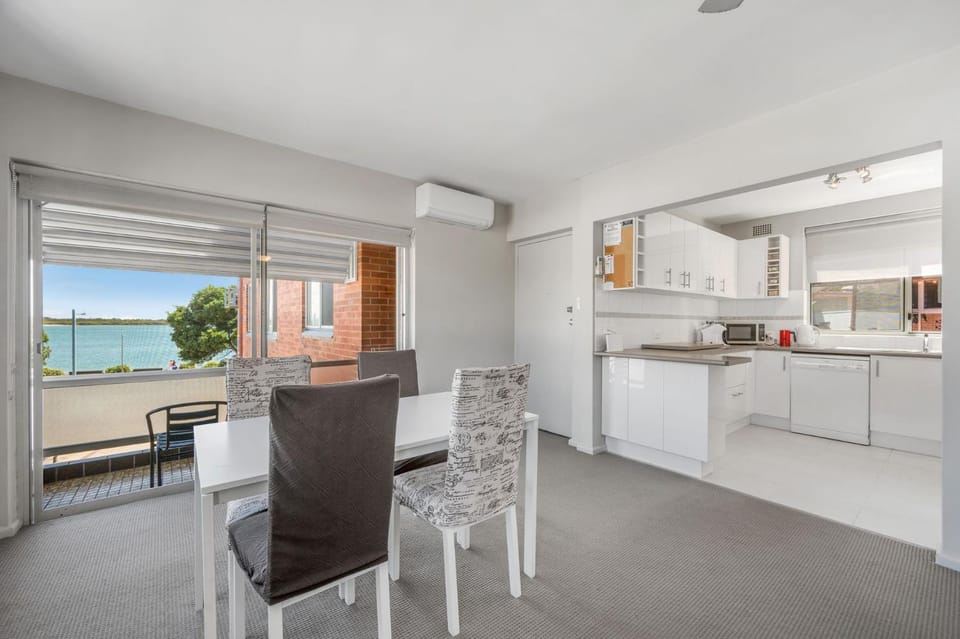 Innes Court Unit 5, 7 Sunset Parade Apartment in Port Macquarie
