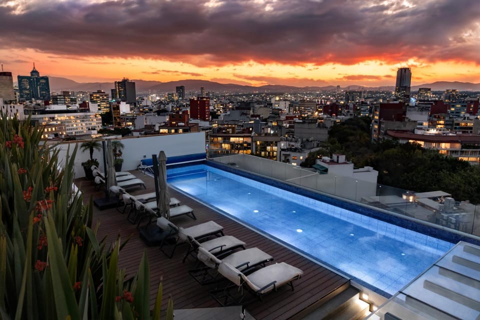 Pool view, Swimming pool