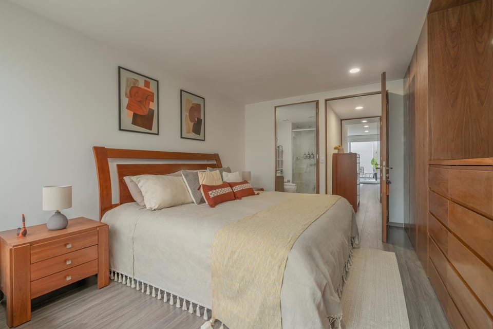 Bed, Photo of the whole room