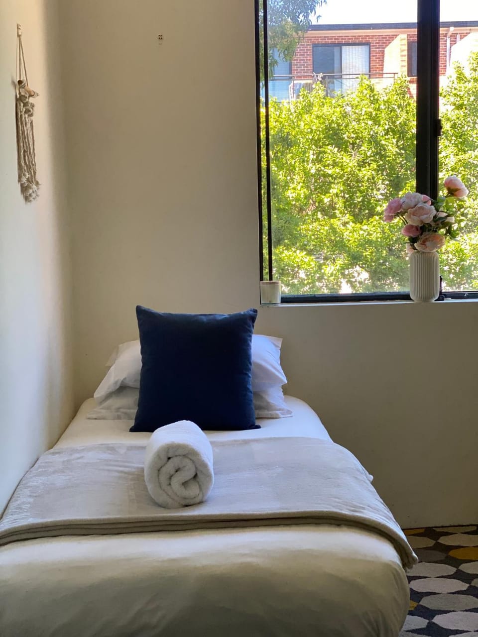 Near Train Cafe-Quiet and Cozy Apartment in Sydney