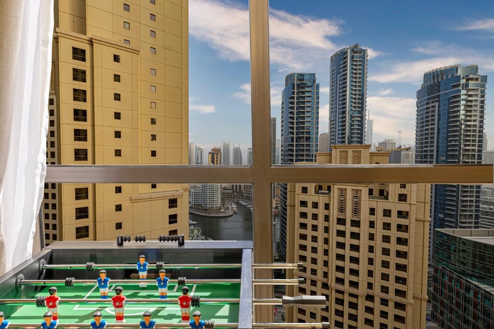 JBR Saddaf 4 By Luxe Living - Marina & Sea Views Apartment in Dubai