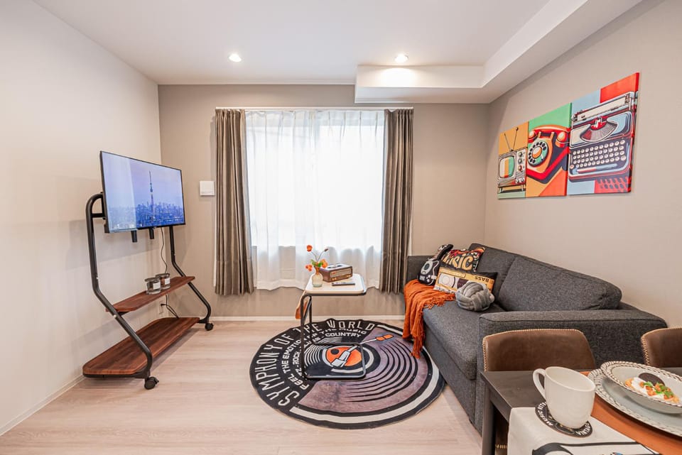 TV and multimedia, Living room, Seating area