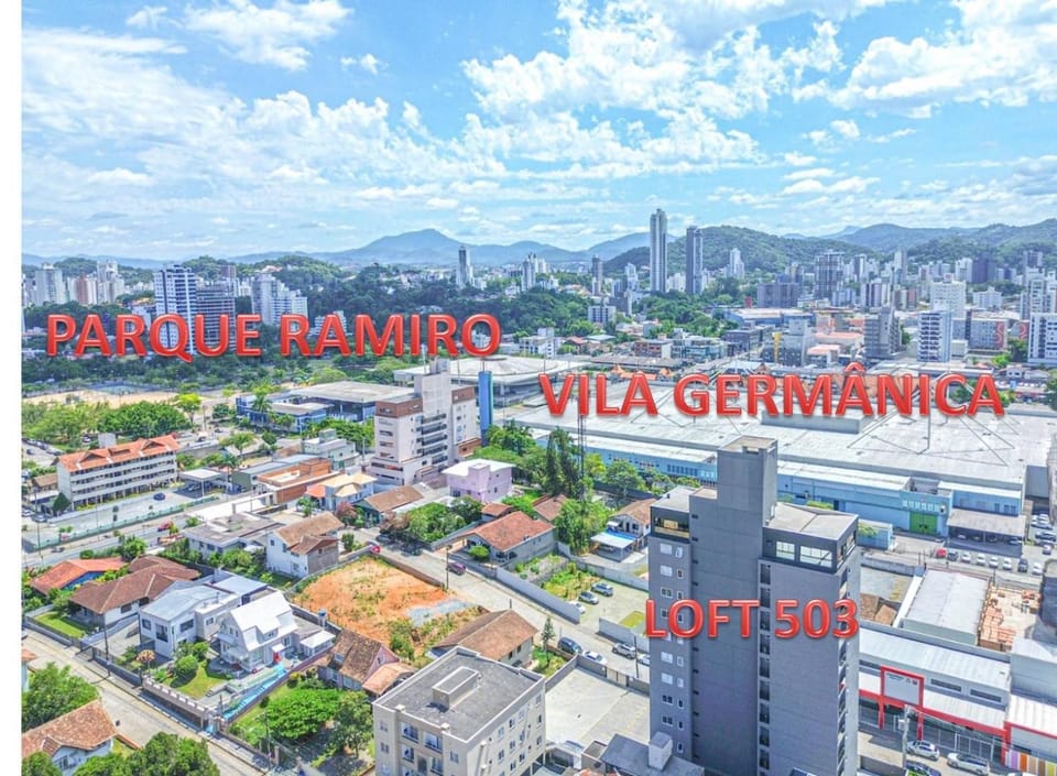 LINDO LOFT 350m Vila Germânica Apartment in Blumenau