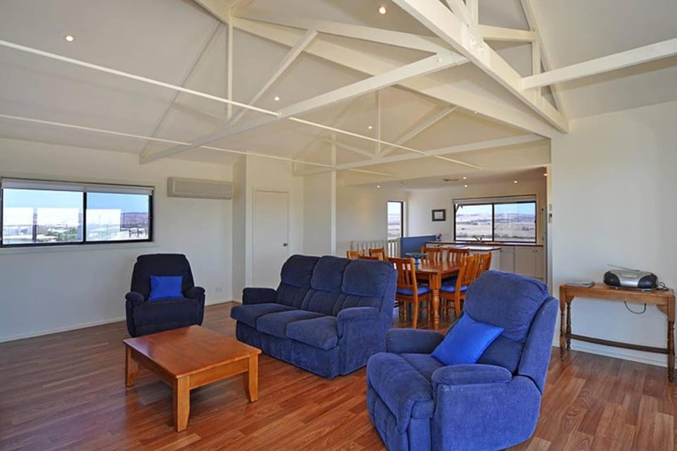 Summer Salt Middleton - Waterview - No Linen Included House in Middleton