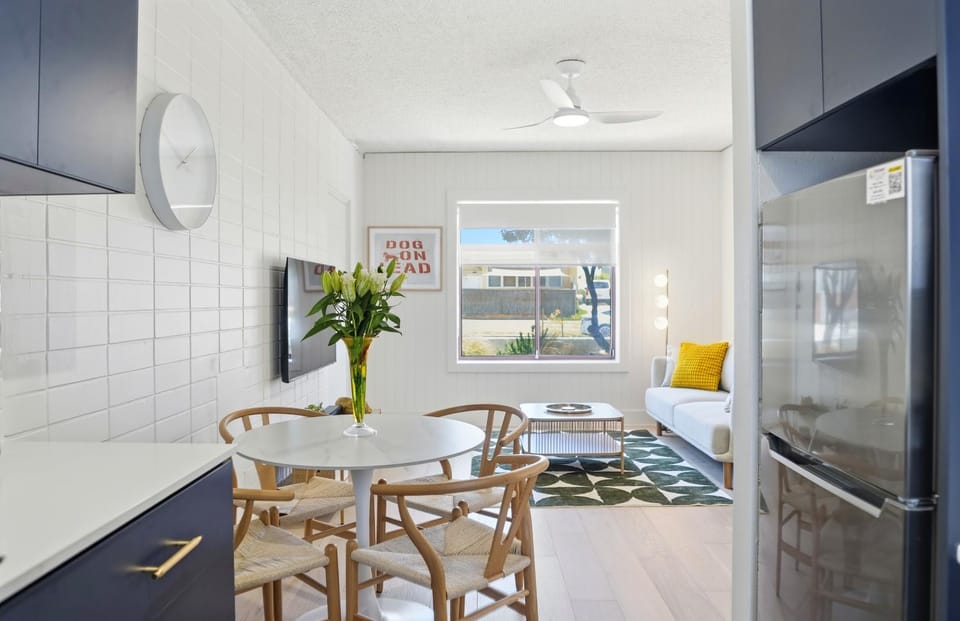 Belle Escapes - Coral Drift Retreat House in Adelaide