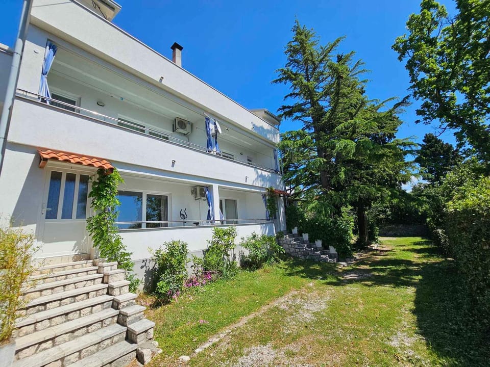 Property building, Summer