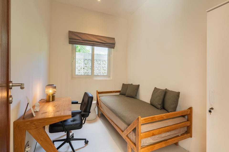 Graceful 1 BR villa with private pool and rooftop Villa in North Kuta