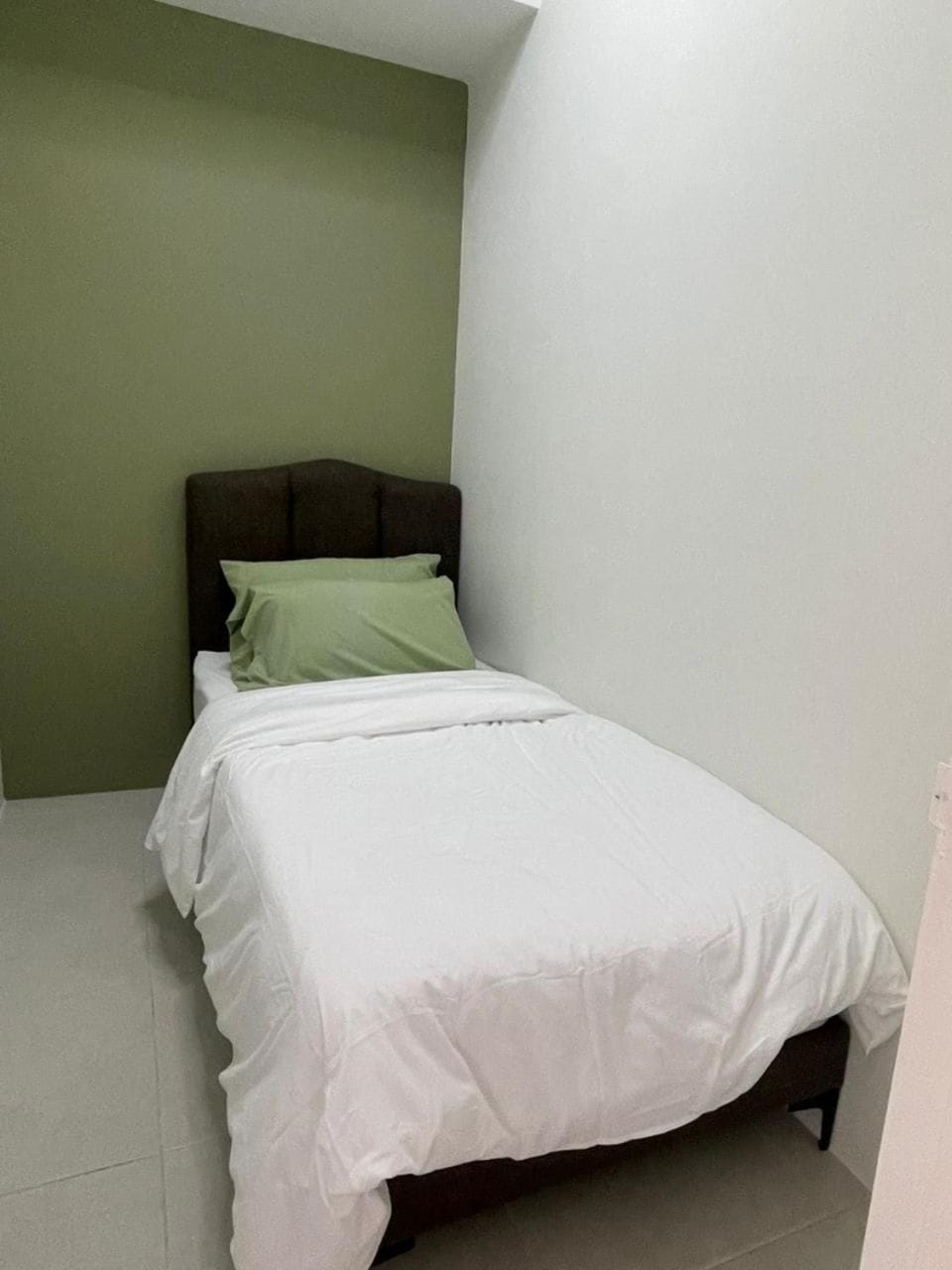 Bright Cozy Home & Welcoming Stay WI-FI VIM3 at Manjalara Apartment in Petaling Jaya