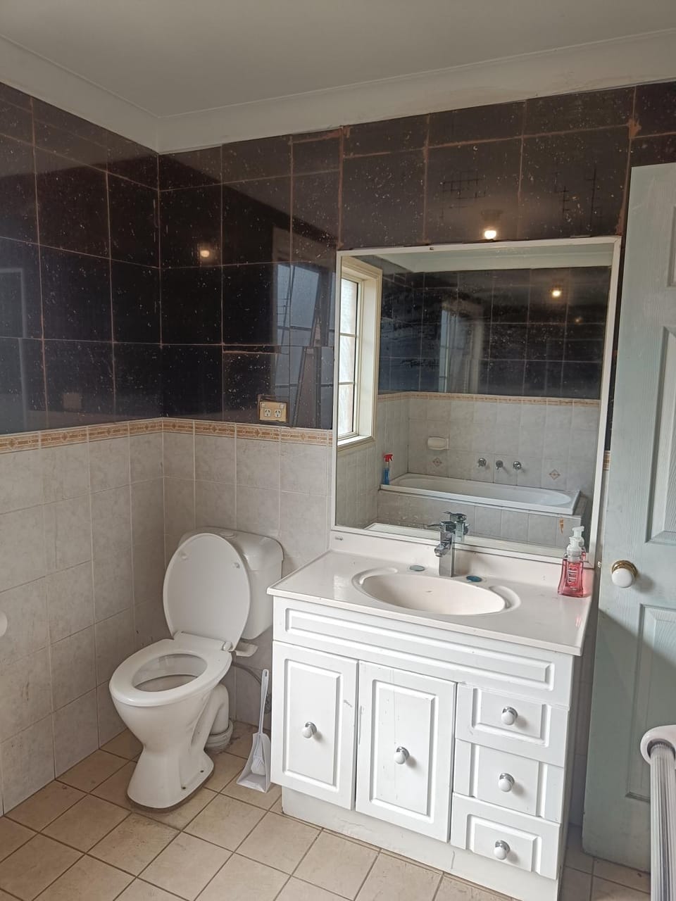Budget Queen Room - 493 Vacation rental in Sydney
