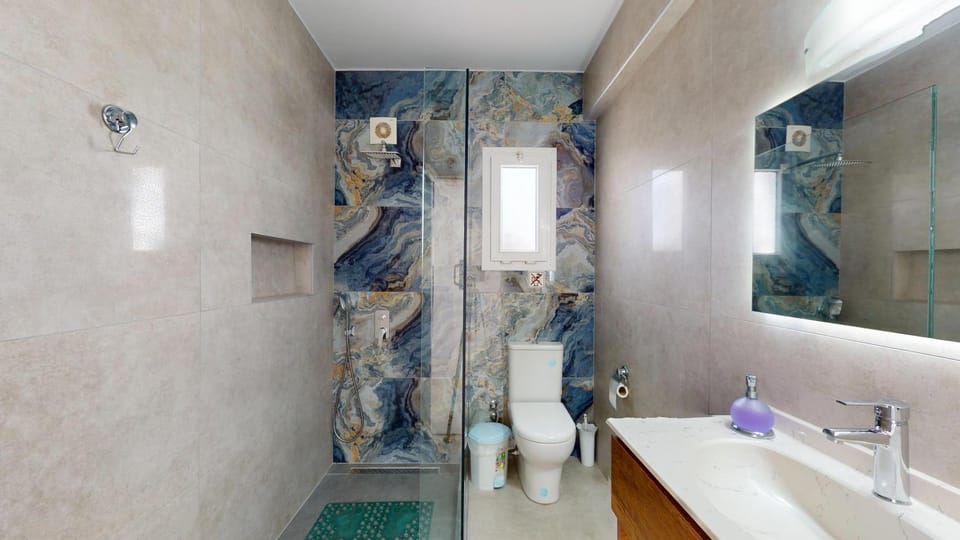 Shower, Bathroom, Bath, towels