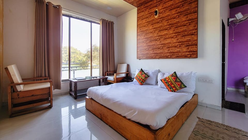 Bed, TV and multimedia, Balcony/Terrace, Bedroom, Mountain view, air conditioner