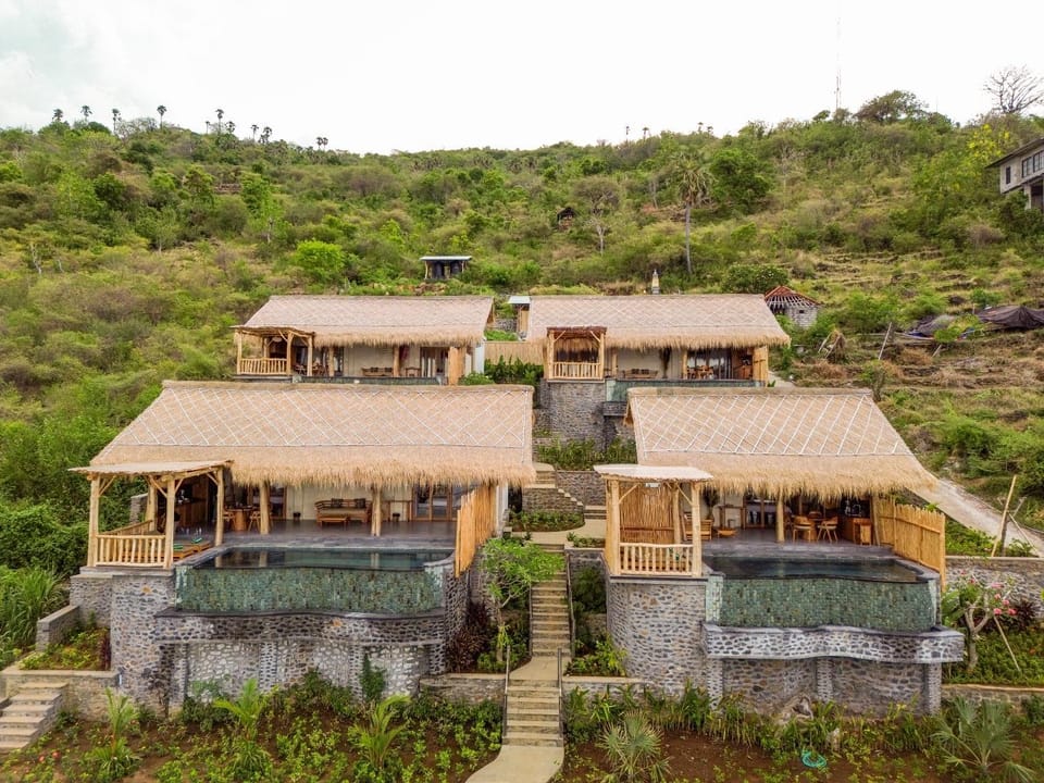 Property building, Natural landscape