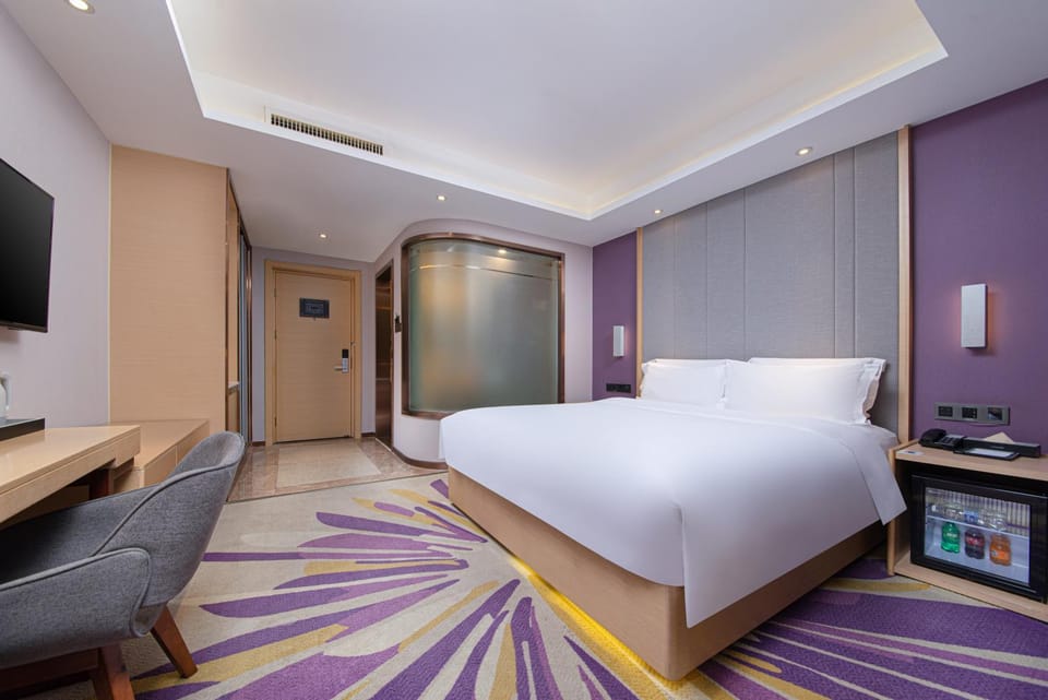 Bed, Kitchen or kitchenette, Photo of the whole room, Bedroom, wardrobe