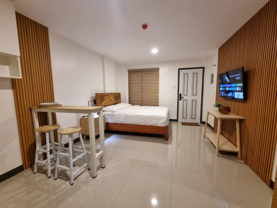 Flat 35, Unit E Inn in Las Pinas