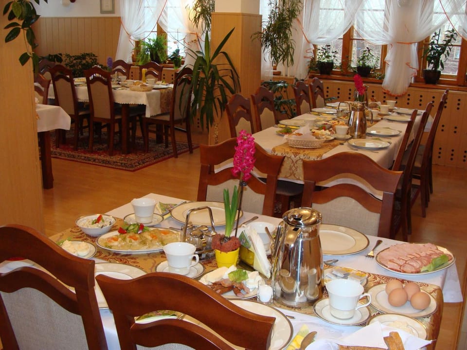 Food and drinks, Food and drinks, Lunch, Dinner, Drinks, Non alcoholic drinks