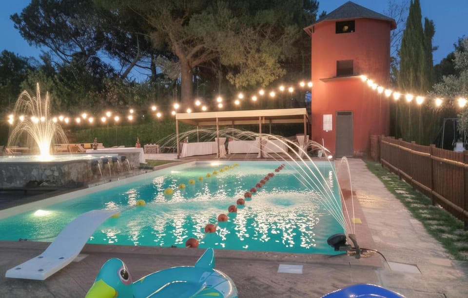 Swimming pool