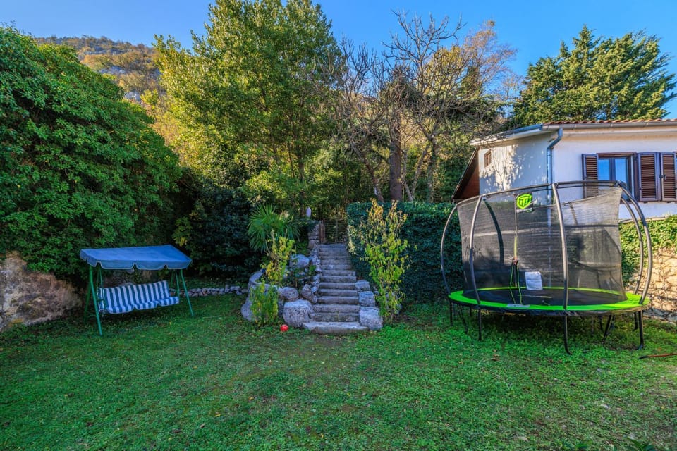 Garden, Garden