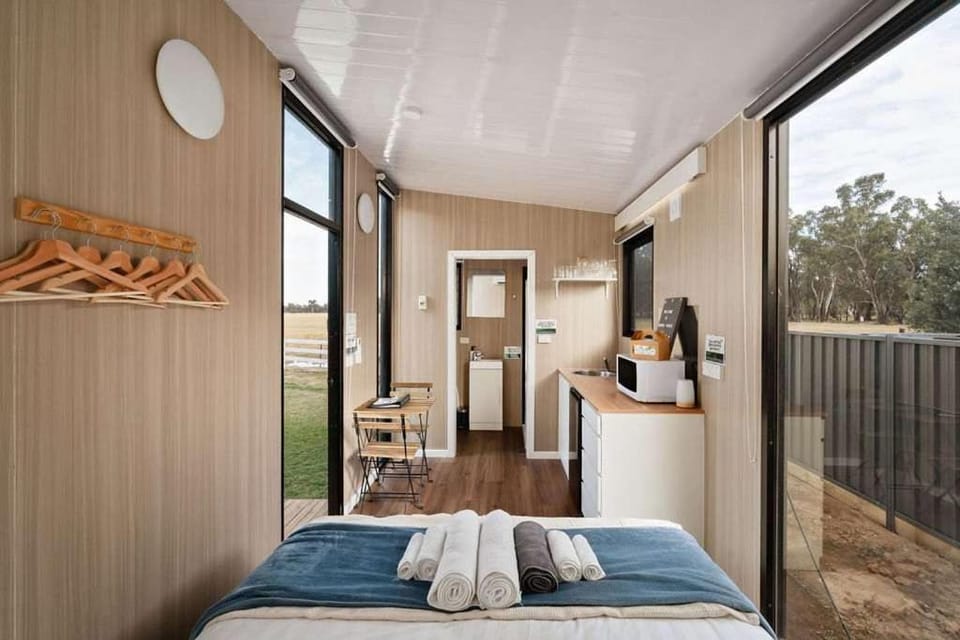 Murray Haven Farm Stay by Tiny Away House in Victoria